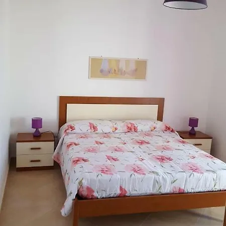 דירה Appartamento Porto Cesareo פורטו צ'זראו